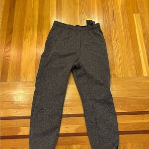 Men’s Nike Medium Tall Gray Standard Fit Sweatpants - New with tags